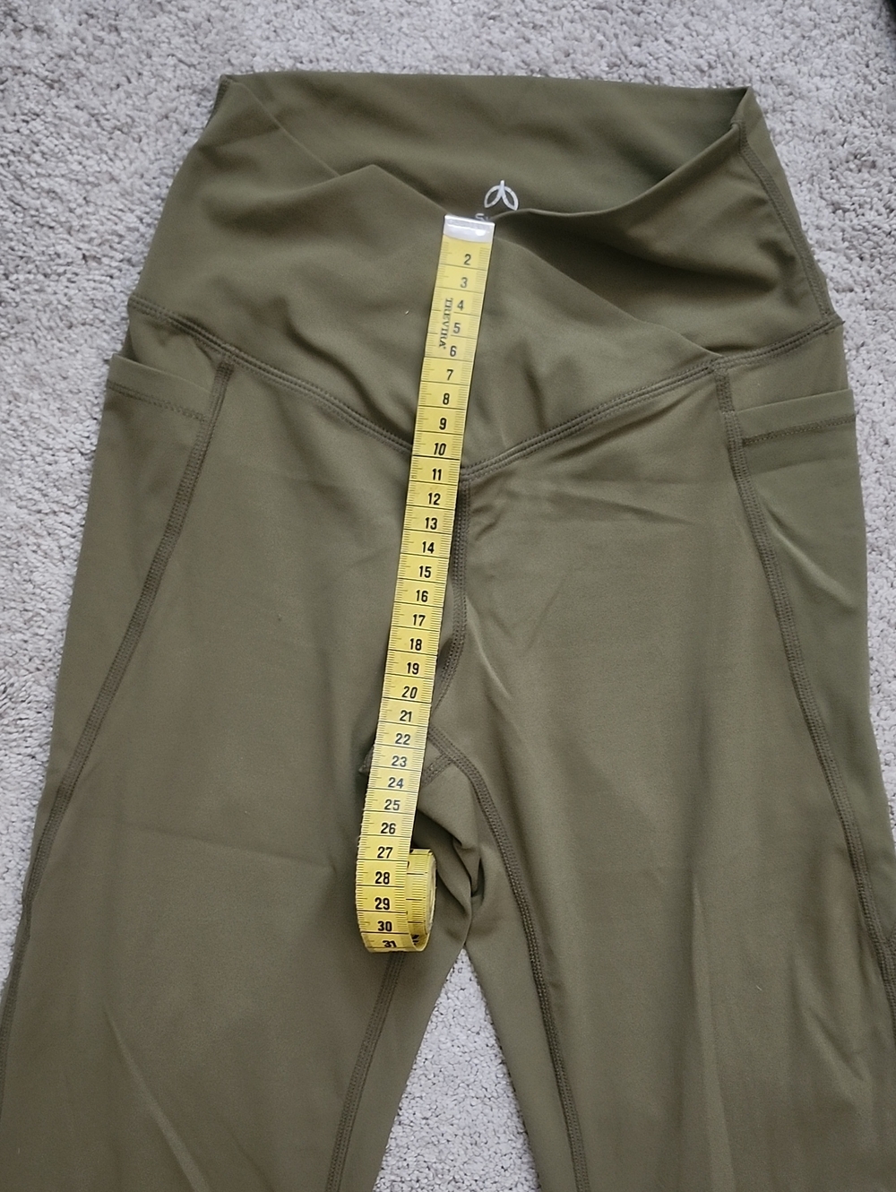 Olive Green Performance Leggings with Pockets